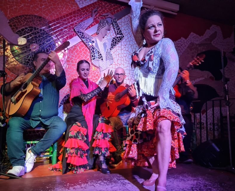 Fin de fiesta con todos los artistas en el escenario